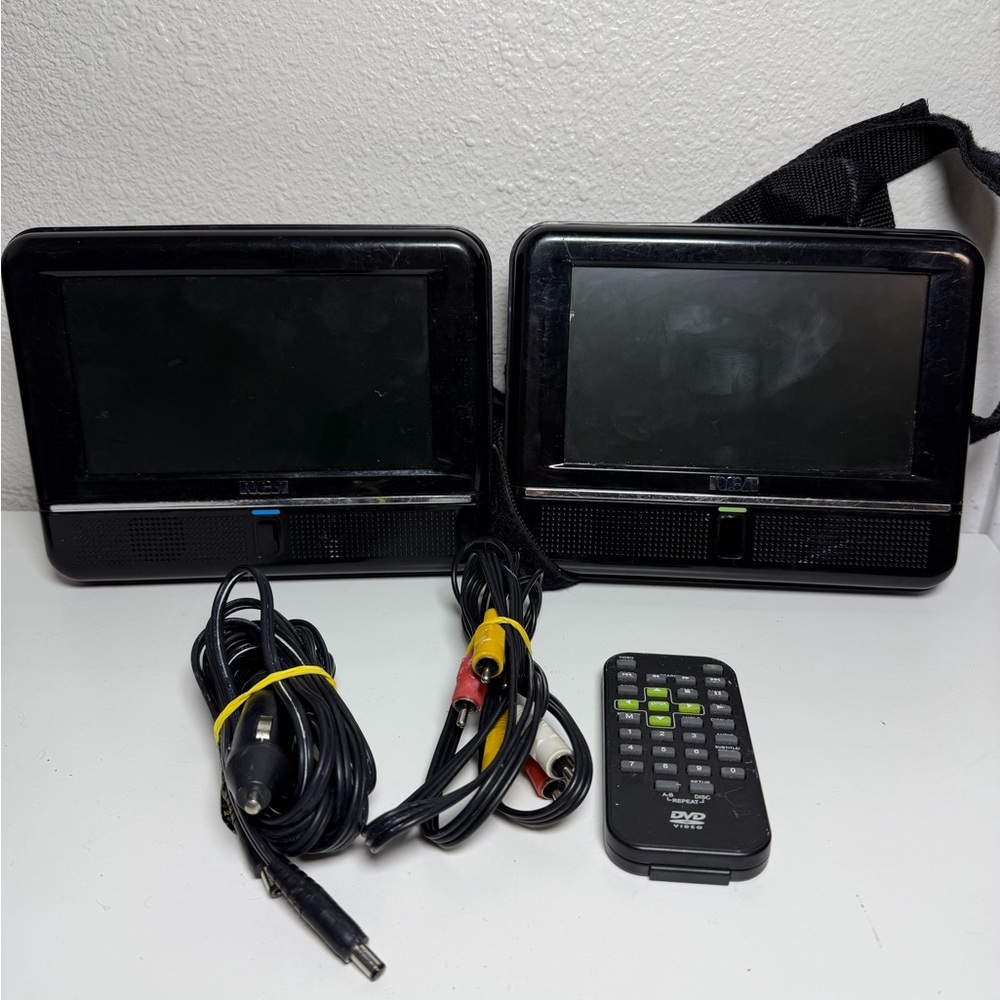 Black Dual Screen Portable DVD Player